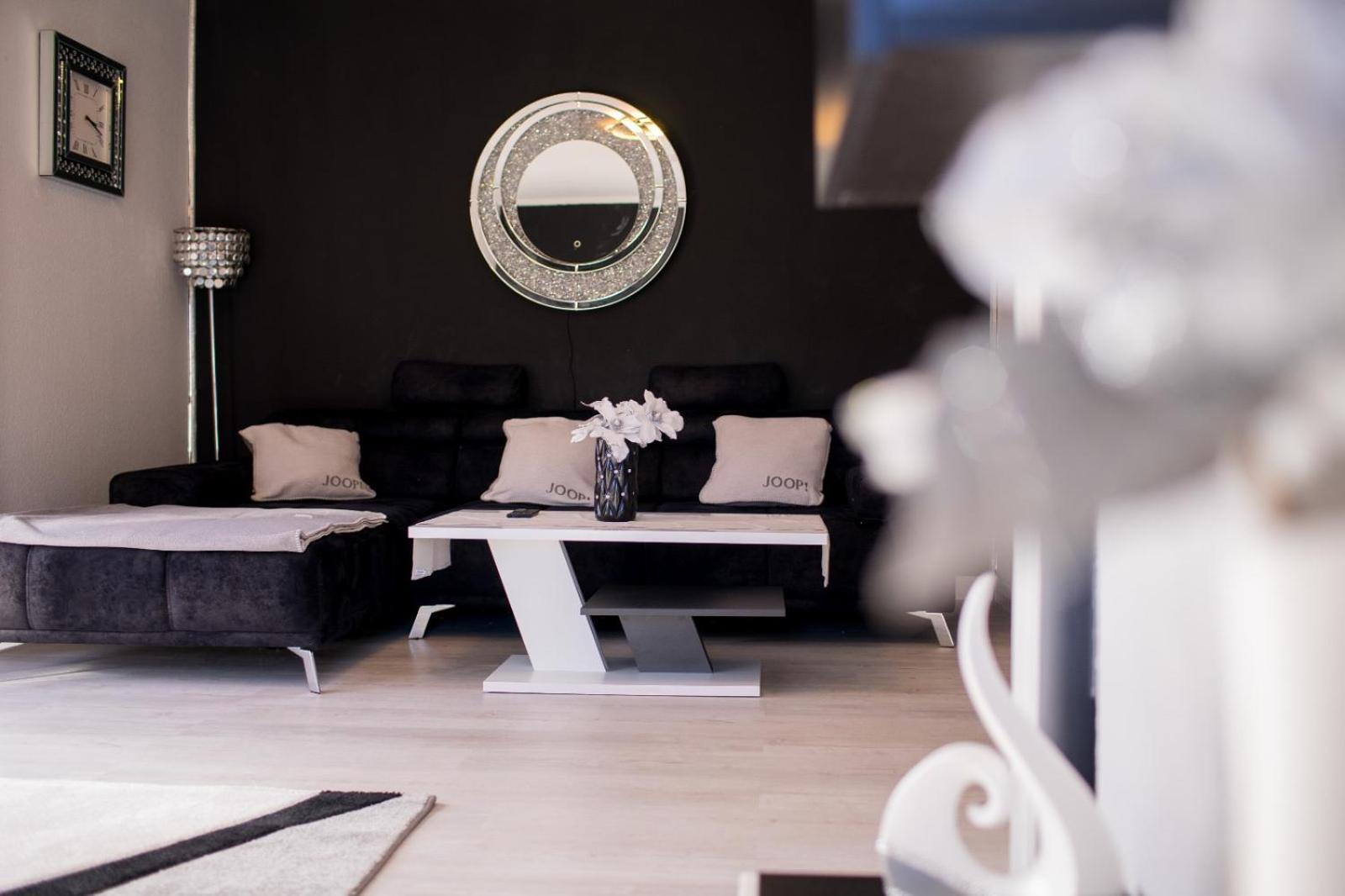 Zum Kaeutzchen 120Qm Ferienhaus 8 Personen 4 Schlafzimmer Nossentiner Huette Exteriör bild