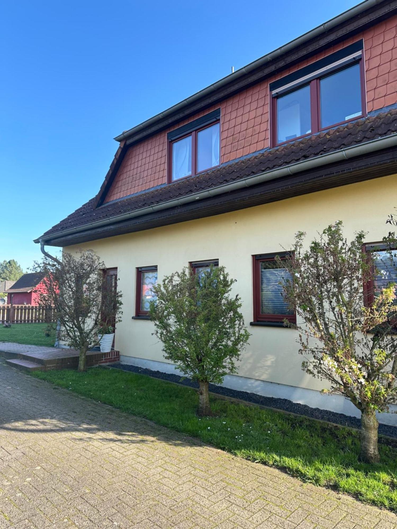 Zum Kaeutzchen 120Qm Ferienhaus 8 Personen 4 Schlafzimmer Nossentiner Huette Exteriör bild